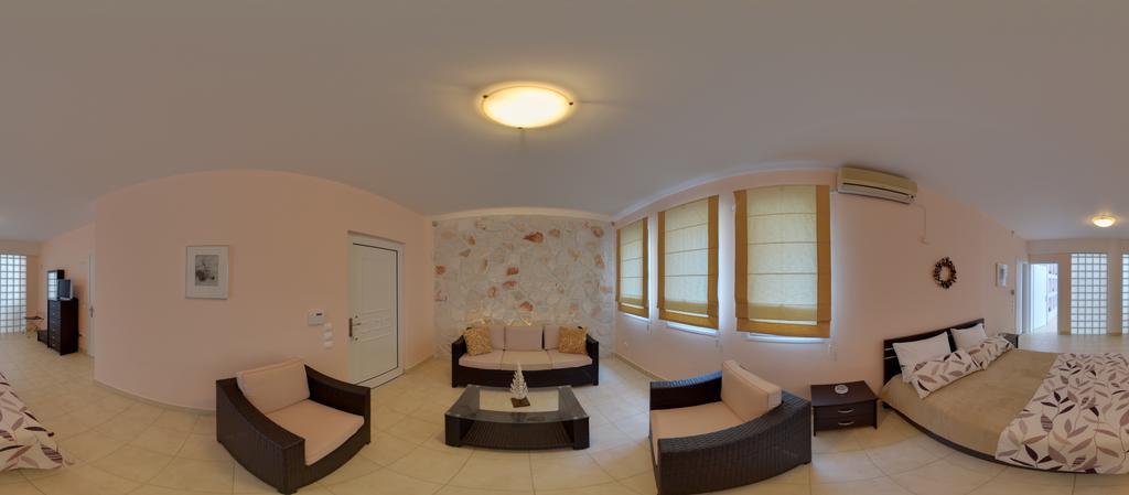 Pyrgos Zante Suites Alykanas  Esterno foto