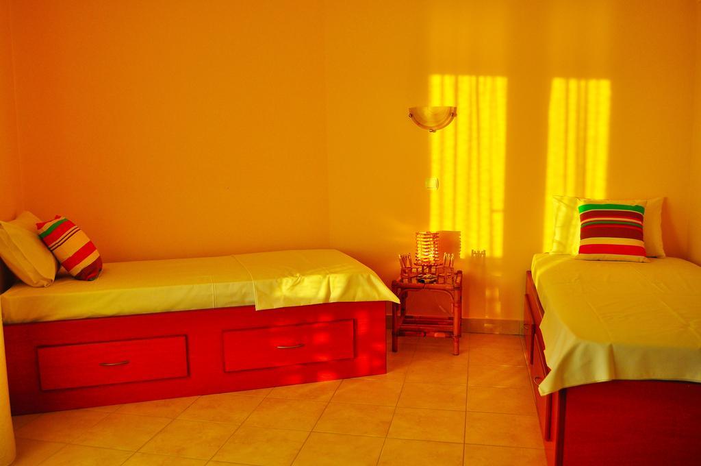 Pyrgos Zante Suites Alykanas  Esterno foto